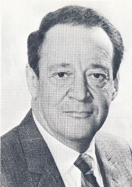 Headshot of Lawrence Slobody