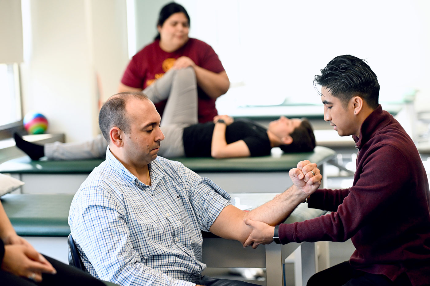 SHSP students working in physical therapy clinic